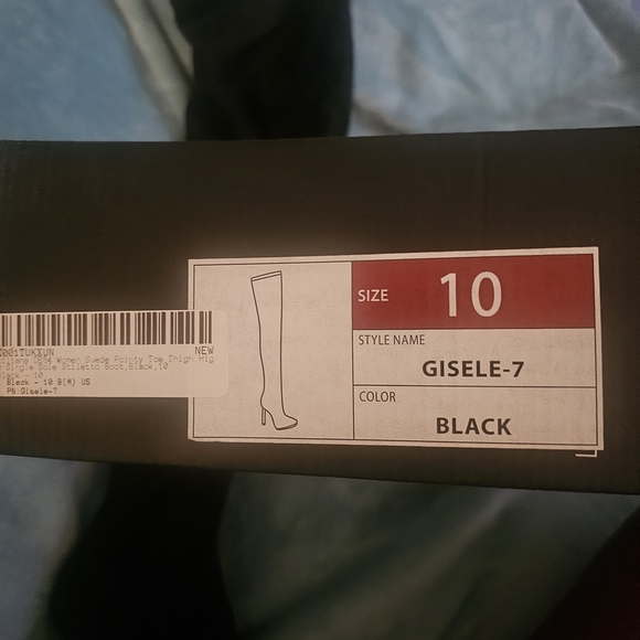 Liliana Sleek Black Over-the-Knee Boots - Picture 6 of 9